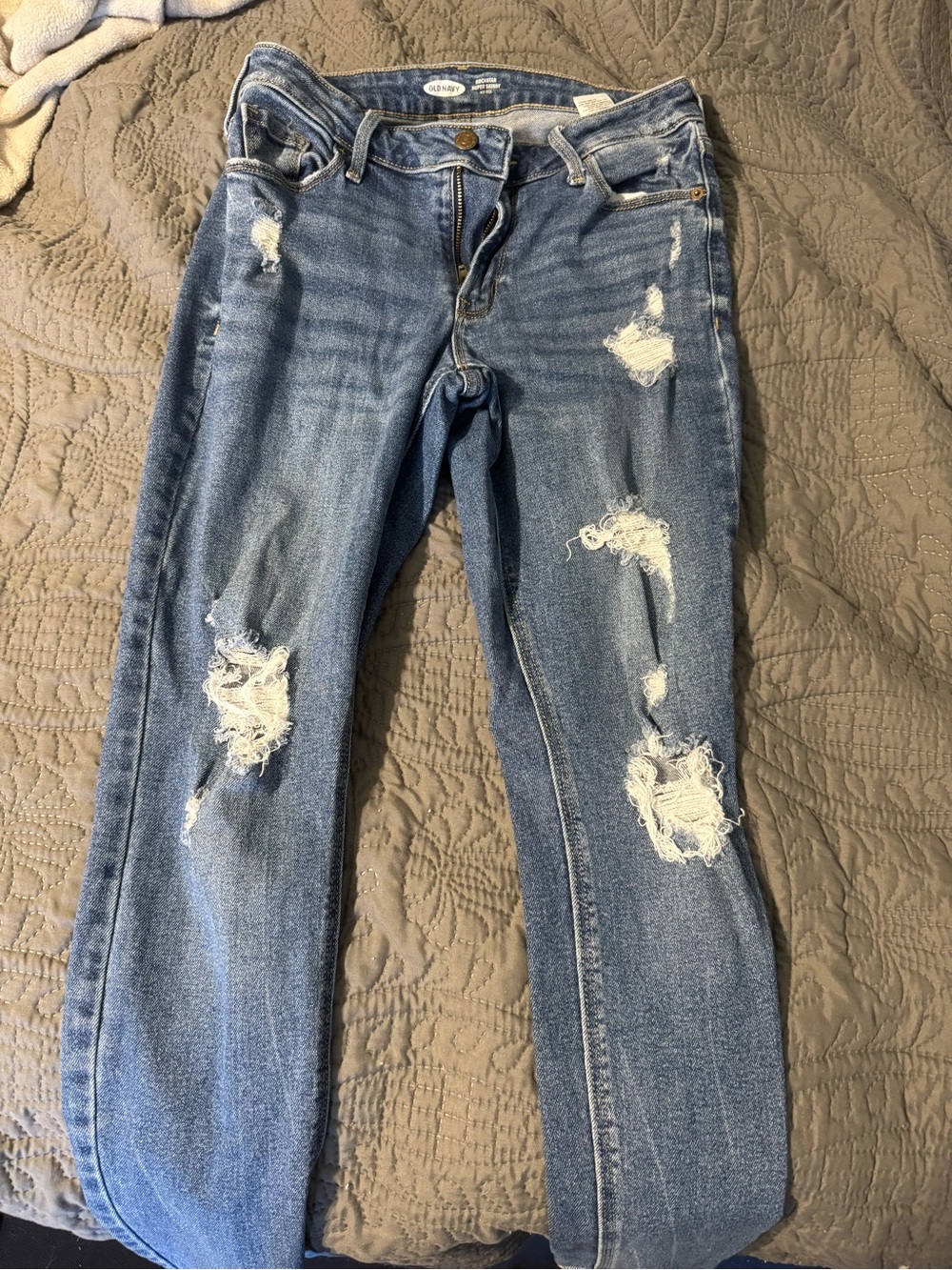 Old Navy Women's Distressed Super Skinny Jeans - Medium Blue Wash